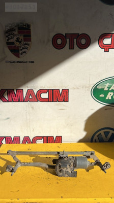 Audi A3 ön silecek motoru 8P1955119E