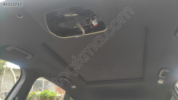 FORD KUGA TAVAN DÖŞEMESİ CIKMA