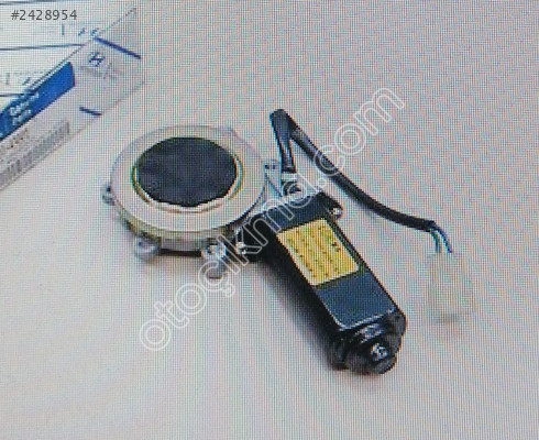 HYUNDAI H100 SAĞ ÖN CAM MOTORU