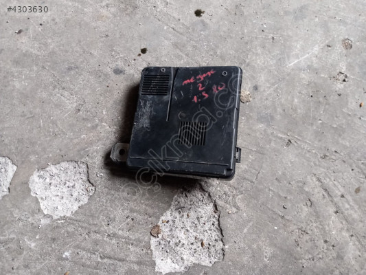 Renault megane 2 sigorta tablası