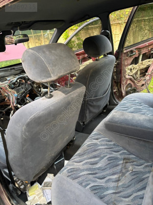 Toyoto carina  koltuk