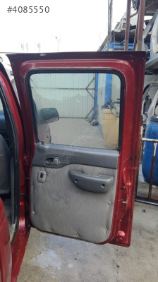 ford ranger 2002 sağ arka kapı döşemesi (son fiyat)
