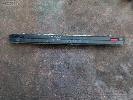 2020 trafic 3 arka tampon dolu