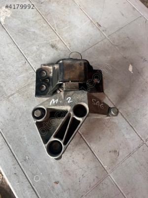 RENAULT MEGANE 2 MOTOR TAKOZU ÇIKMA ORJİNAL