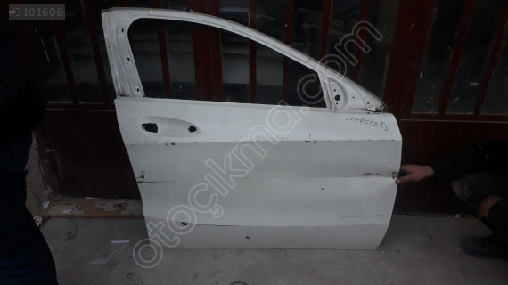 Mercedes A 176 KAPI SAĞ ÖN