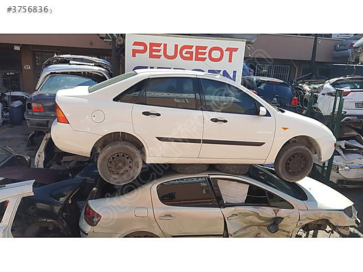 FORD FORT FOCUS 1 FOKUS 1 SAĞ ARKA KAPI CAMI KİLİDİ KRİKOSU