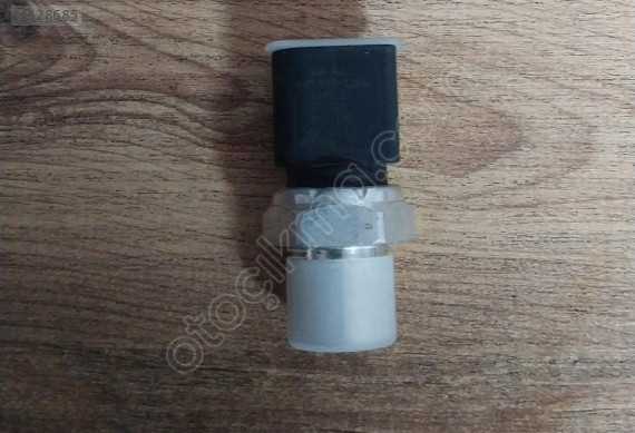 4H0959126B orj vw grubu audi a4 a5 klima basınç sensörü