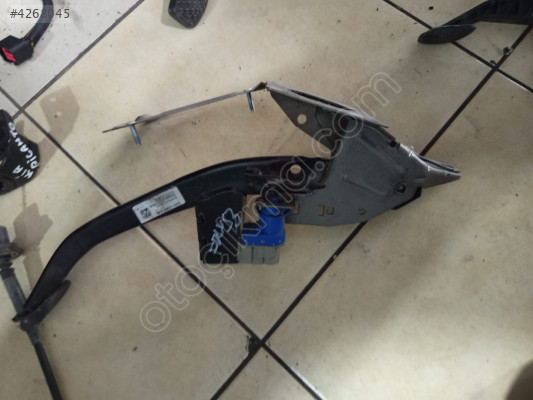 FORD FOCUS 3 FREN PEDALI