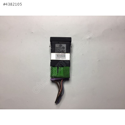 Volkswagen Passat B5 Koltuk Isıtma Anahtarı 3B0963564D