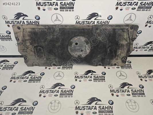 BMW 3 SERİSİ G20 MOTOR ARKA MUHAFAZASI | 51757428177