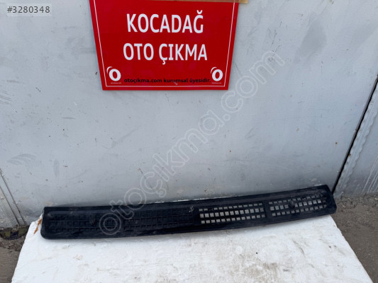 Ford transit ön cam ızgarası