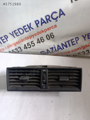 Mercedes Benz W202 Orta Havalandırma Izgarası