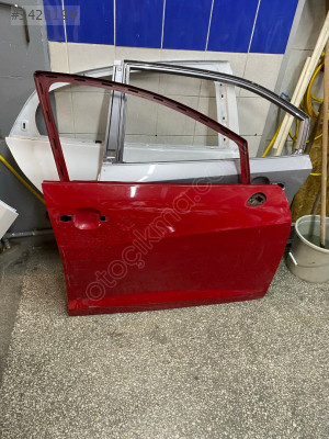 SEAT İBİZA SAĞ ÖN KAPI SEAT ÇIKMA PARÇA