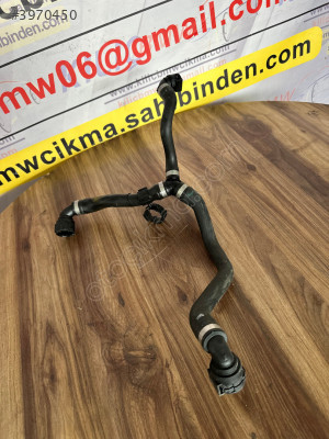 BMW G60 520İ RADYATÖR HORTUMU ORJİNAL 9845143