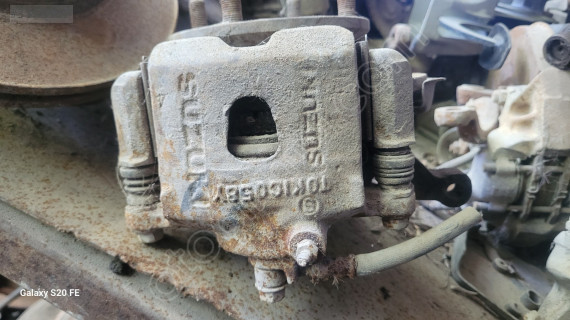 Suzuki alto sağ ön fren merkezi