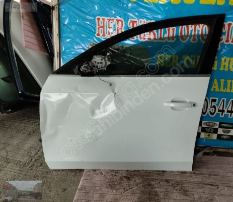 Audi A4 ön sol kapı