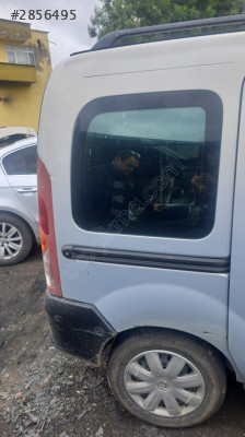 KANGOO SAĞ ARKA ÇAMURLUK