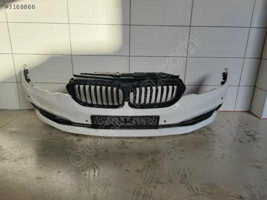 BMW 5 SERİSİ G30 MAKYAJSIZ LUXERY ÖN TAMPON DOLU