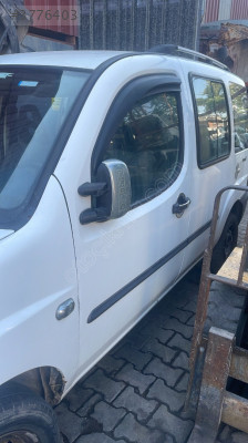 Fiat Doblo sol ön kapı