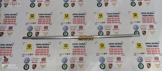 VOLKSVAGEN PASSAT B7 SAĞ ÖN KAPI DIŞ SIYIRICI FİTİLİ  ÇIKMA