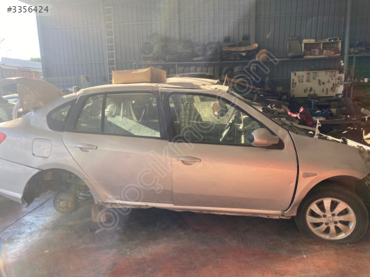 2011 RENAULT SYMBOL SAĞ ARKA KAPI