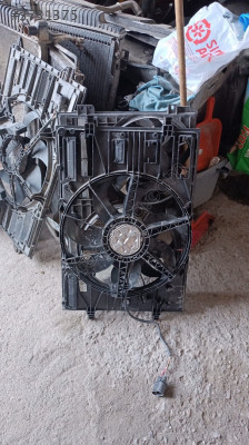 VW Golf 7 Çıkma Fan Komple Seti - Oto Yedek Parçaları