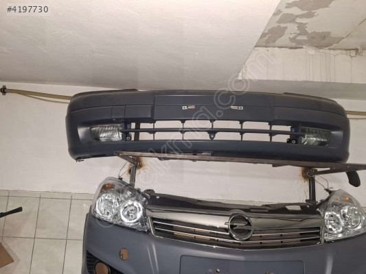 ÖZMEN OPEL ASTRA G ÖN TAMPON SAĞ SOL SİS FARI