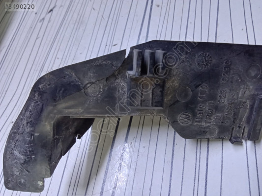 VOLKSWAGEN Bora Motor Kaputu Alt Kaplaması 1J0823629C