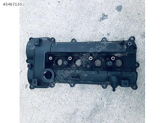 Hyundai İ30 1.6 Benzinli Kulbütör Kapağı