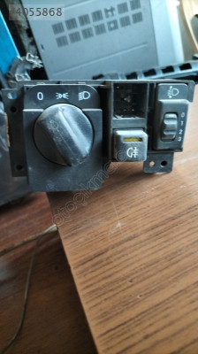 Opel Corsa b far anahtarı 7205848944