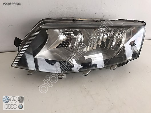 SKODA OCTAVİA 2012-2016 SOL DÜZ FAR ORJİNAL ÇIKMA