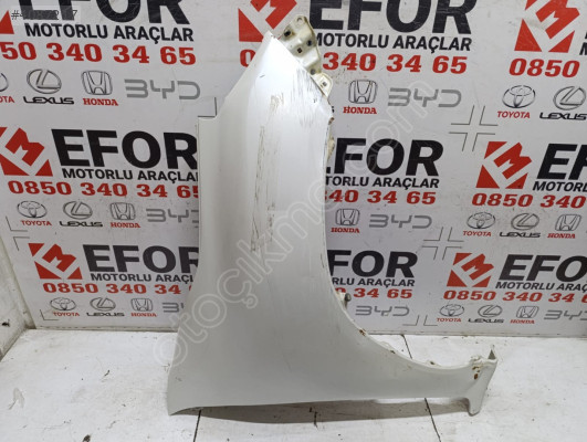 TOYOTA HİLUX SAĞ ÖN ÇAMURLUK ÇIKMA ORİJİNAL PARÇA