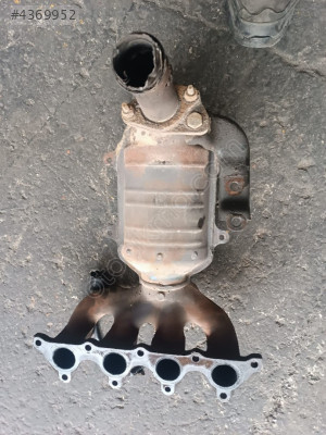 Hyundai Accent Era 1.4 benzinli çıkma katalizör