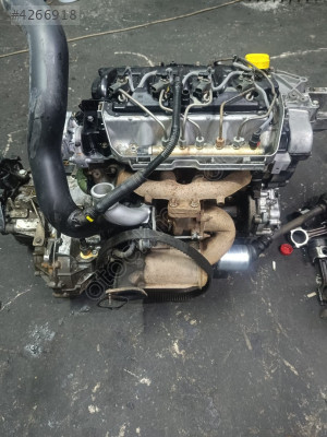 RENAULT MASTER 2 2.5DCI KOMPLE MOTOR