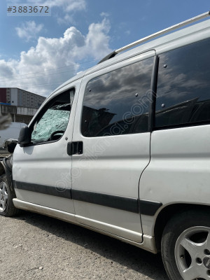 Peugeot partner Berlingo sol sürgülü kapı / camı