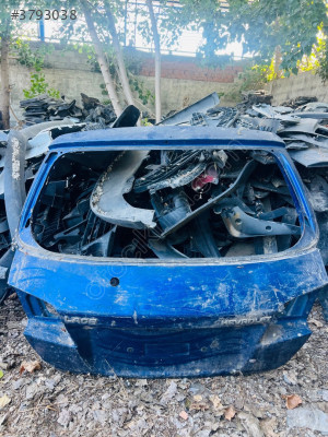 Chevrolet Lacetti çıkma arka bagaj kapağı