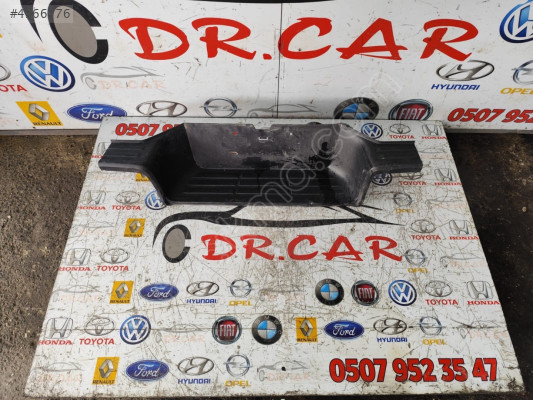 TOYOTA HİLUX ARKA TAMPON ORTA BASAMAK ÇIKMA ORJİNAL 52159-0K621