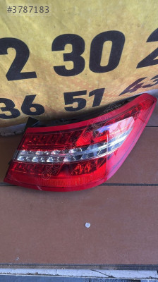 MERCEDES W207 E SERİSİ SAĞ STOP