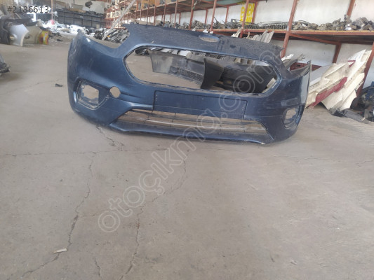 2018 2022 Ford courier ön tampon