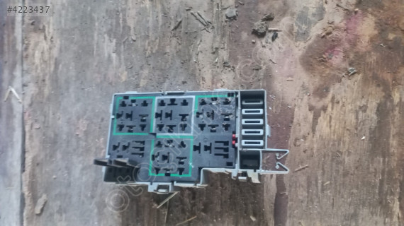 Opel corsa c sigorta body beyni kutusu