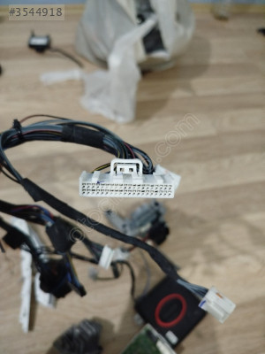 Kia Sportage sol LED far parçaları
