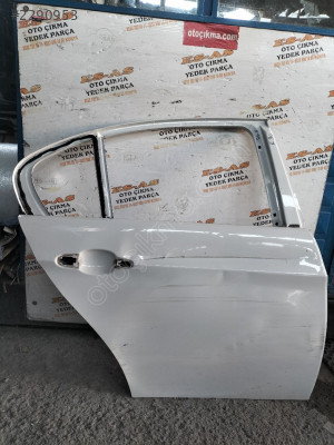 Bmv e90 çıkma sağ arka kapı 2006-2011