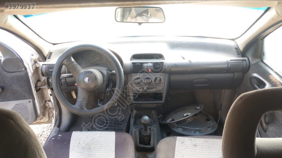 Opel Combo göğüslük