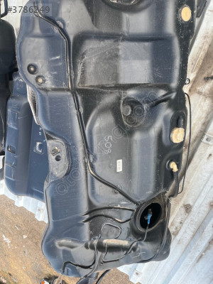 Peugeot 508 Yakıt Deposu