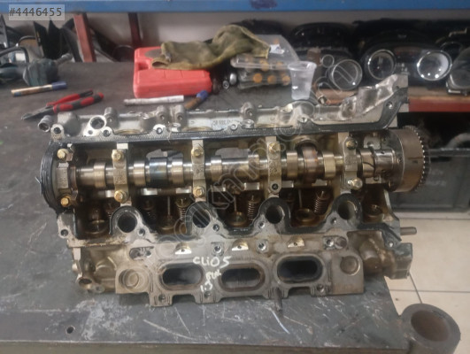 RENAULT CLİO 5 1,3 BENZİNLİ SİLİNDİR KAPAĞI