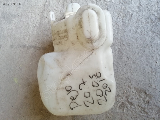 2005-2010 Peugeot 207 su deposu