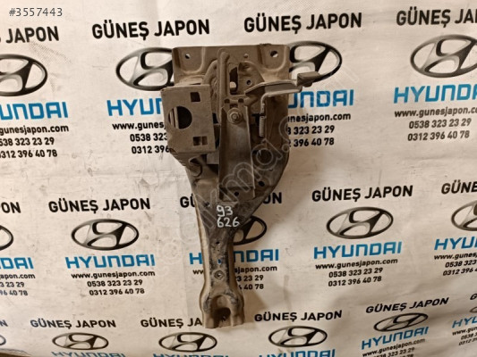 MAZDA 626 ÖN KAPUT KİLİDİ VE PANEL DİREĞİ 1992-1994 ORJİNAL ÇIKMA