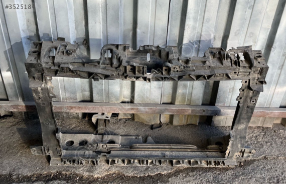 FORD COURİER ÖN PANEL ORJİNAL ÇIKMA