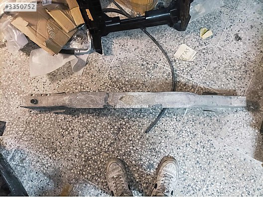OPEL ASTRA H ARKA TAMPON DEMİRİ ÇIKMA ORJİNAL YEDEK PARÇA