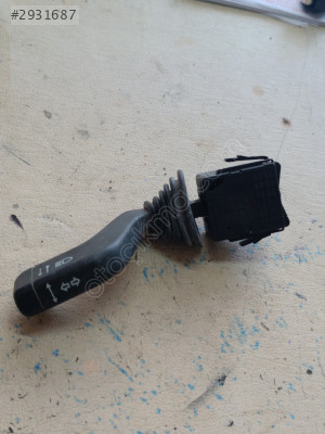 Opel Corsa c sinyal kolu